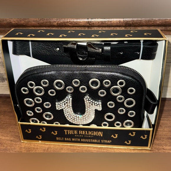 ✅ 🥰 True Religion New Belt Bag Crossbody With Adjustable Strap Black Silver Logo - Picture 8 of 9